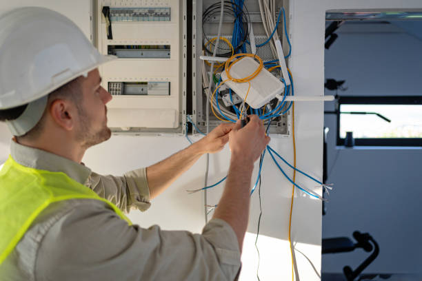 Best Emergency Electrical Repair  in Thief River Falls, MN